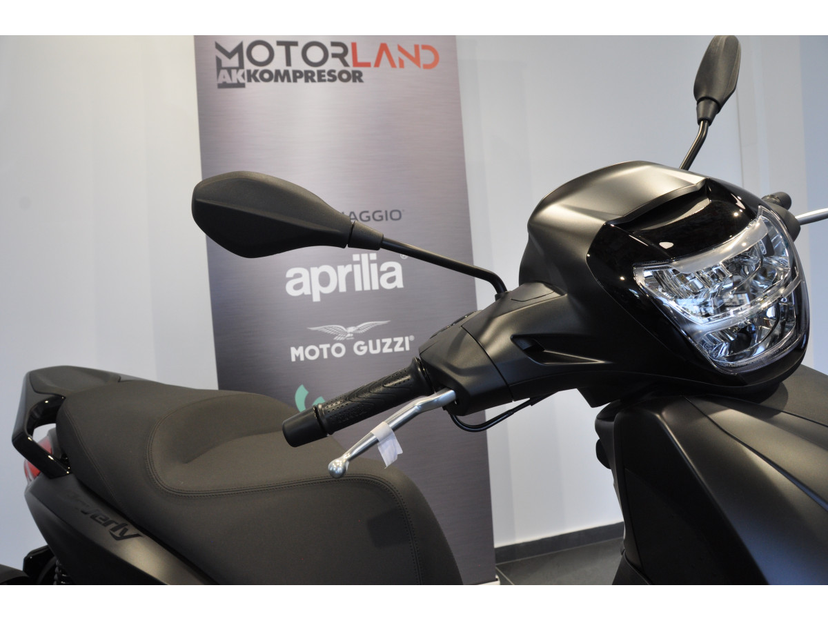 Piaggio BEVERLY 300 DEEP BLACK 
