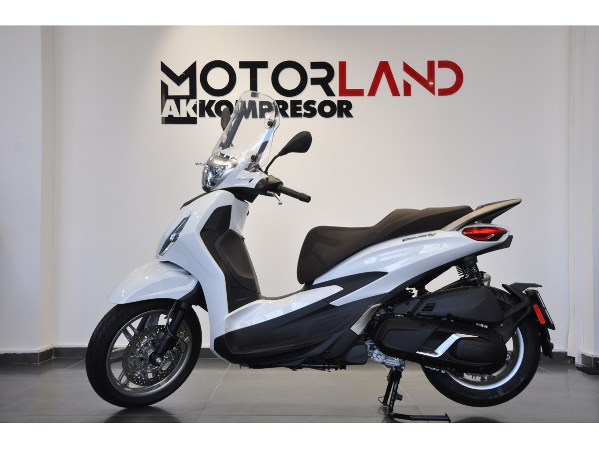 Piaggio BEVERLY 400 HPE 