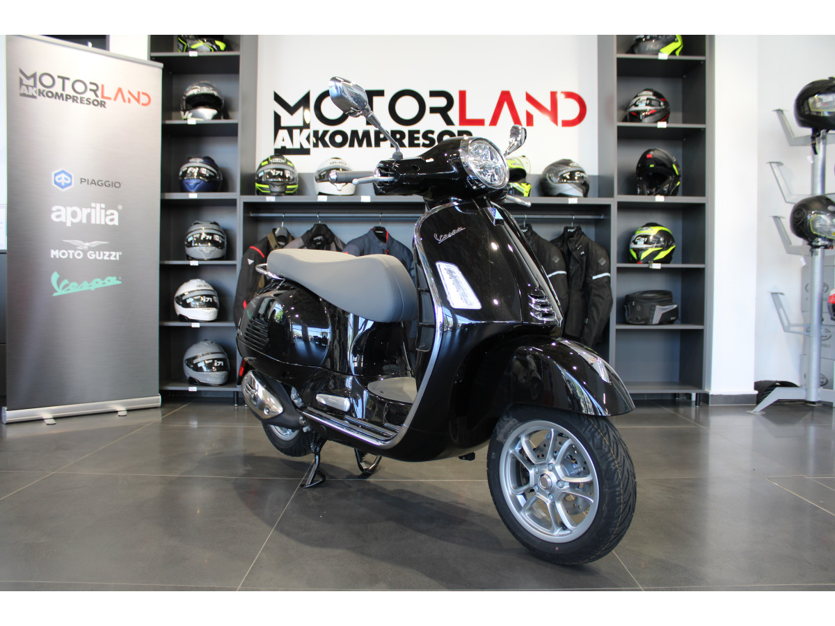 Vespa GTS 300 hpe 