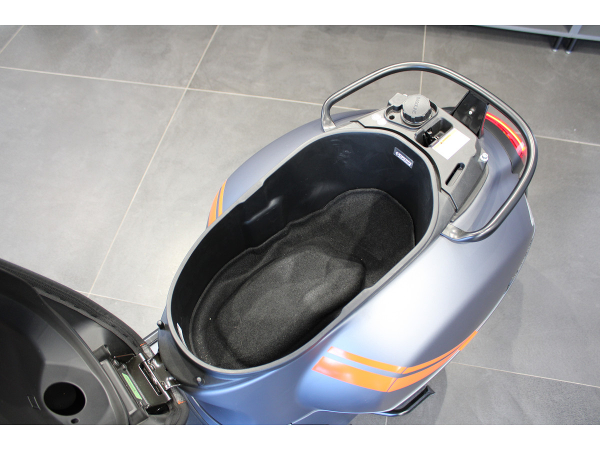 Vespa GTV 310 HPE 