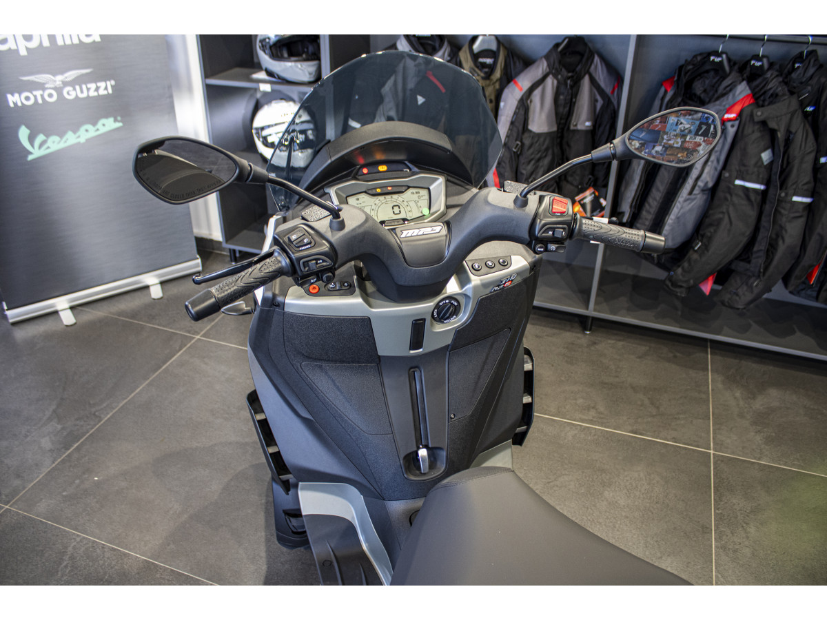Piaggio mp3 310 