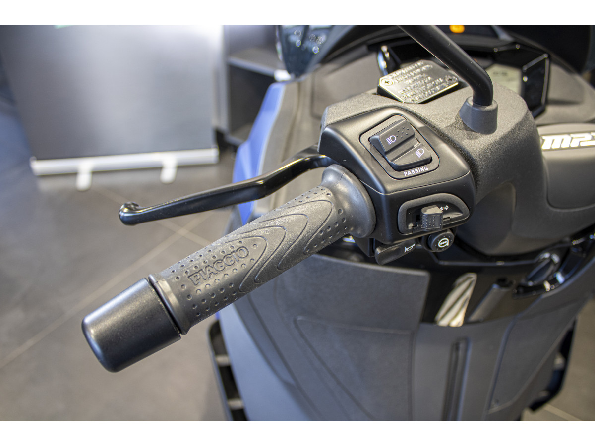 Piaggio MP3 310 Sport 