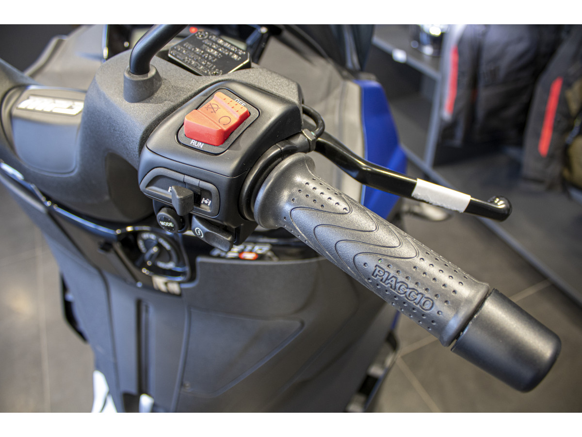 Piaggio MP3 310 Sport 