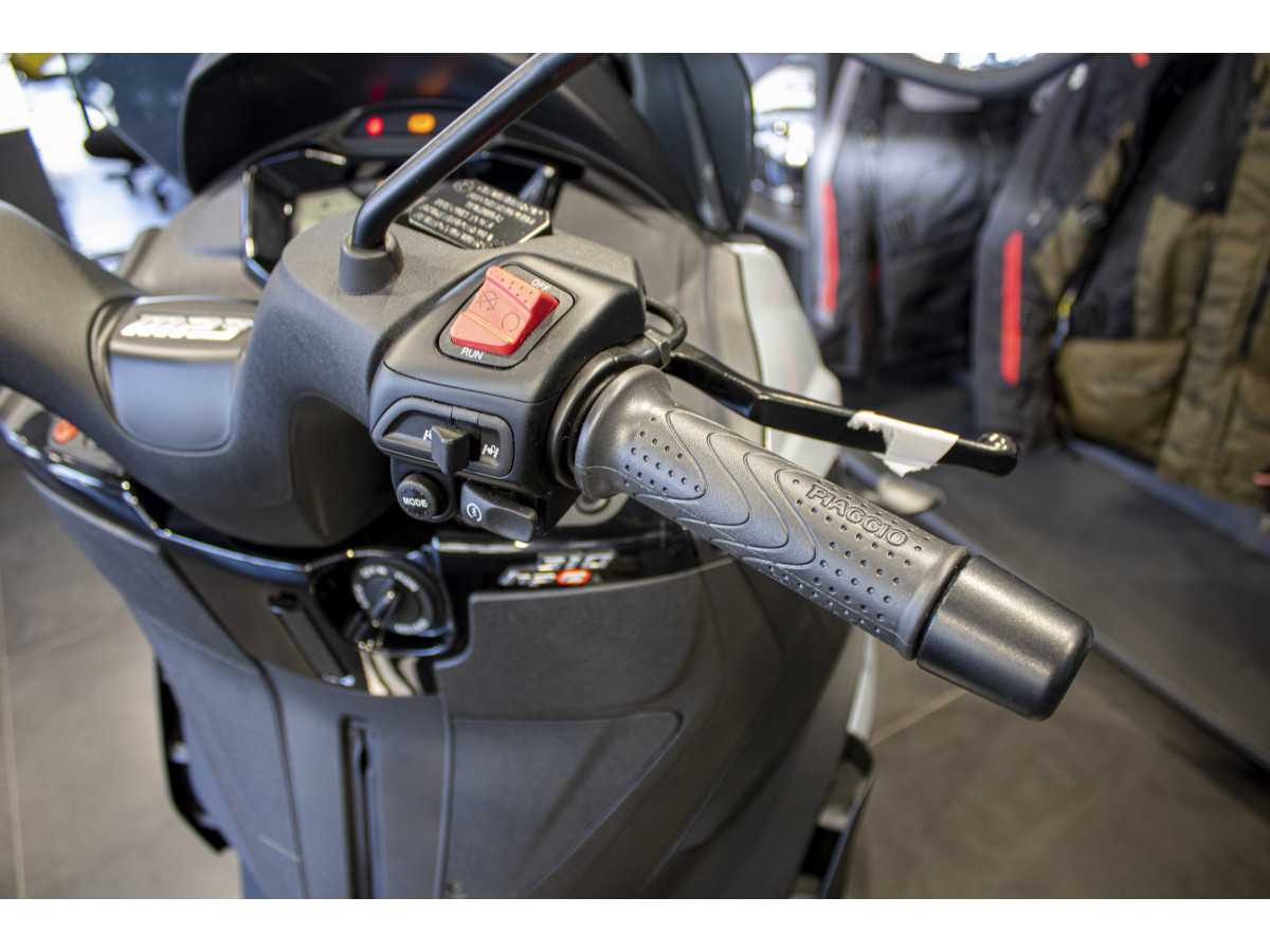 Piaggio MP3 310 Sport 