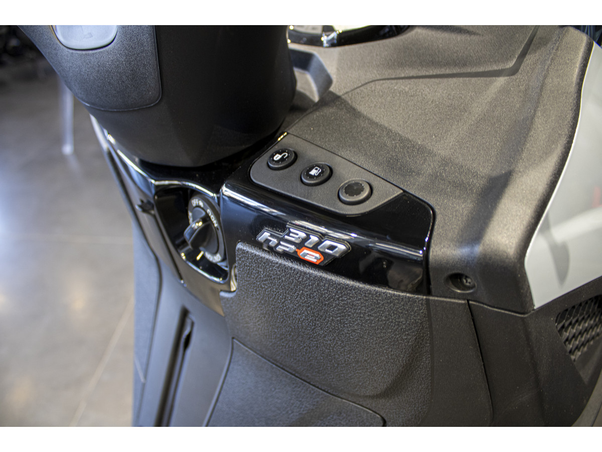 Piaggio MP3 310 Sport 