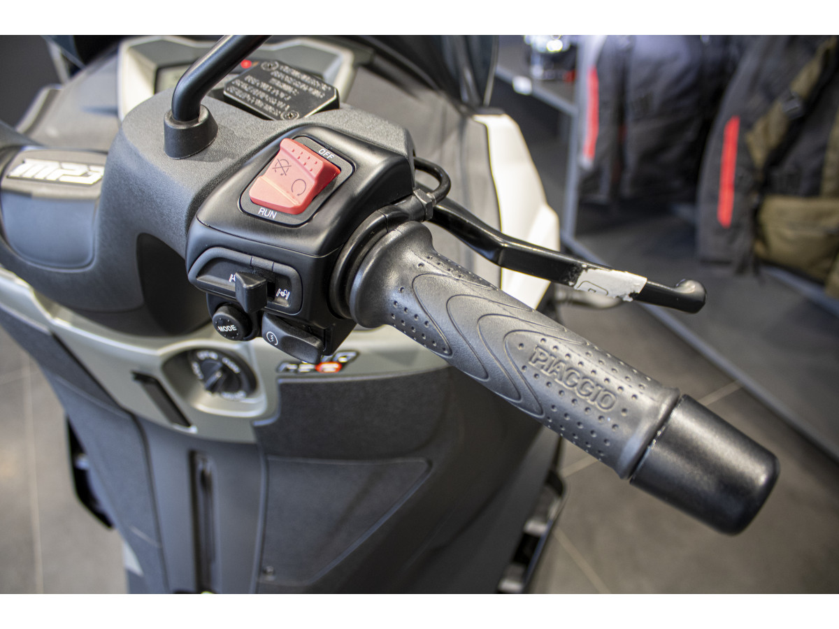 Piaggio mp3 310 