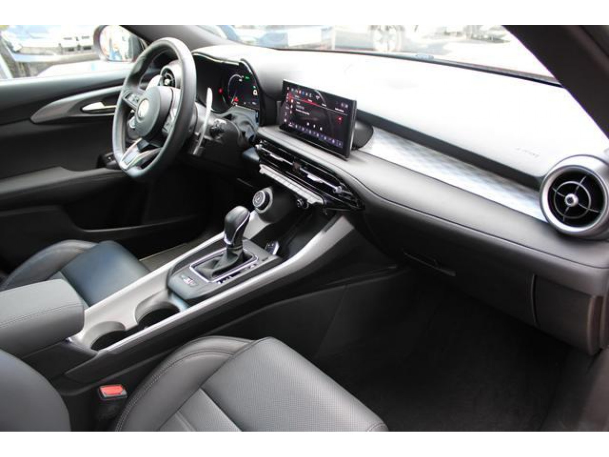 Alfa Romeo Tonale 1.5 Hyb. Veloce AUT 
