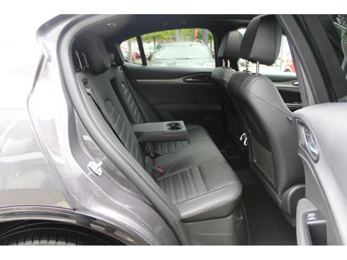 Alfa Romeo Stelvio 2.0 SPRINT Q4 AUT 