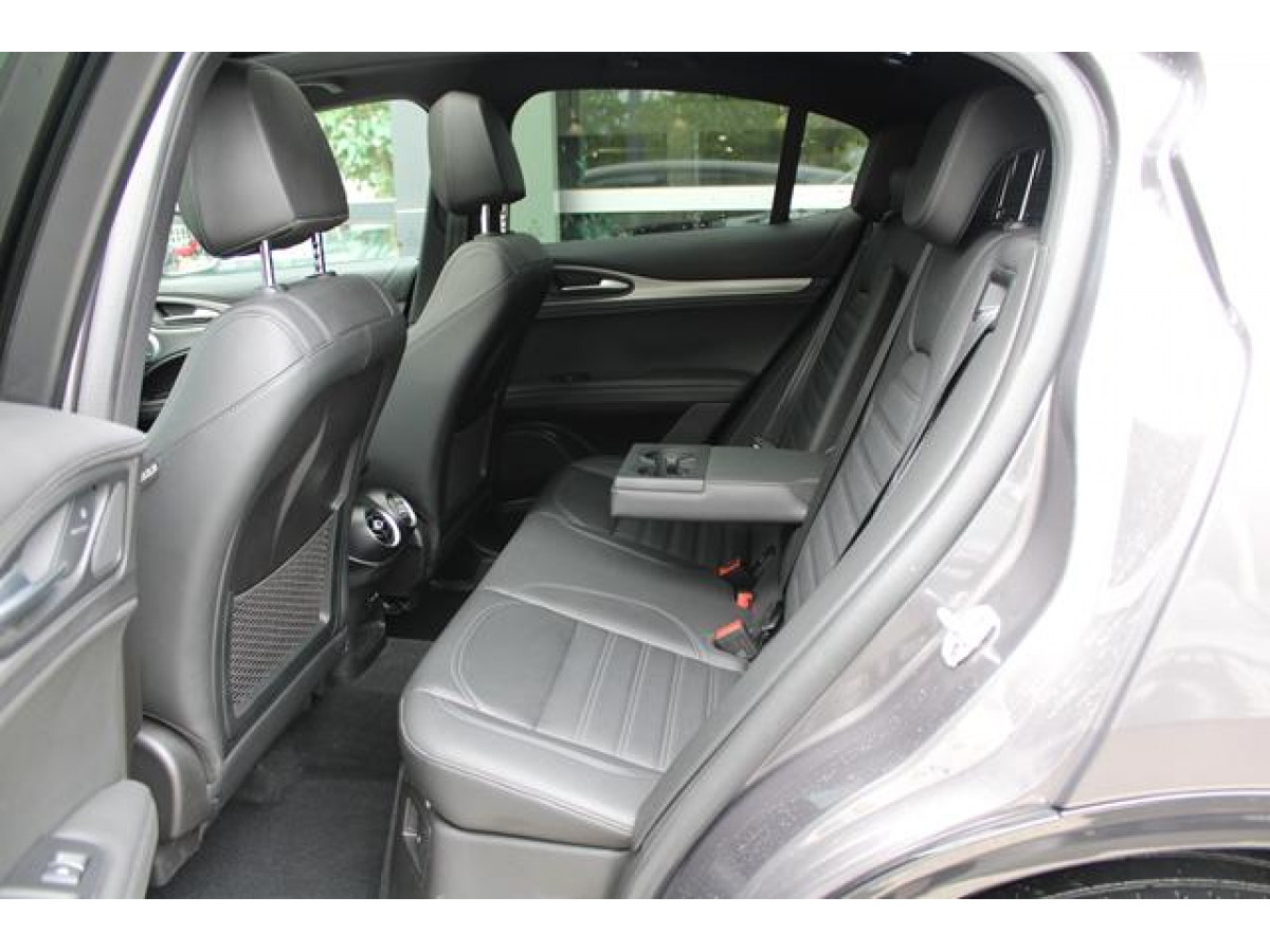 Alfa Romeo Stelvio 2.0 SPRINT Q4 AUT 