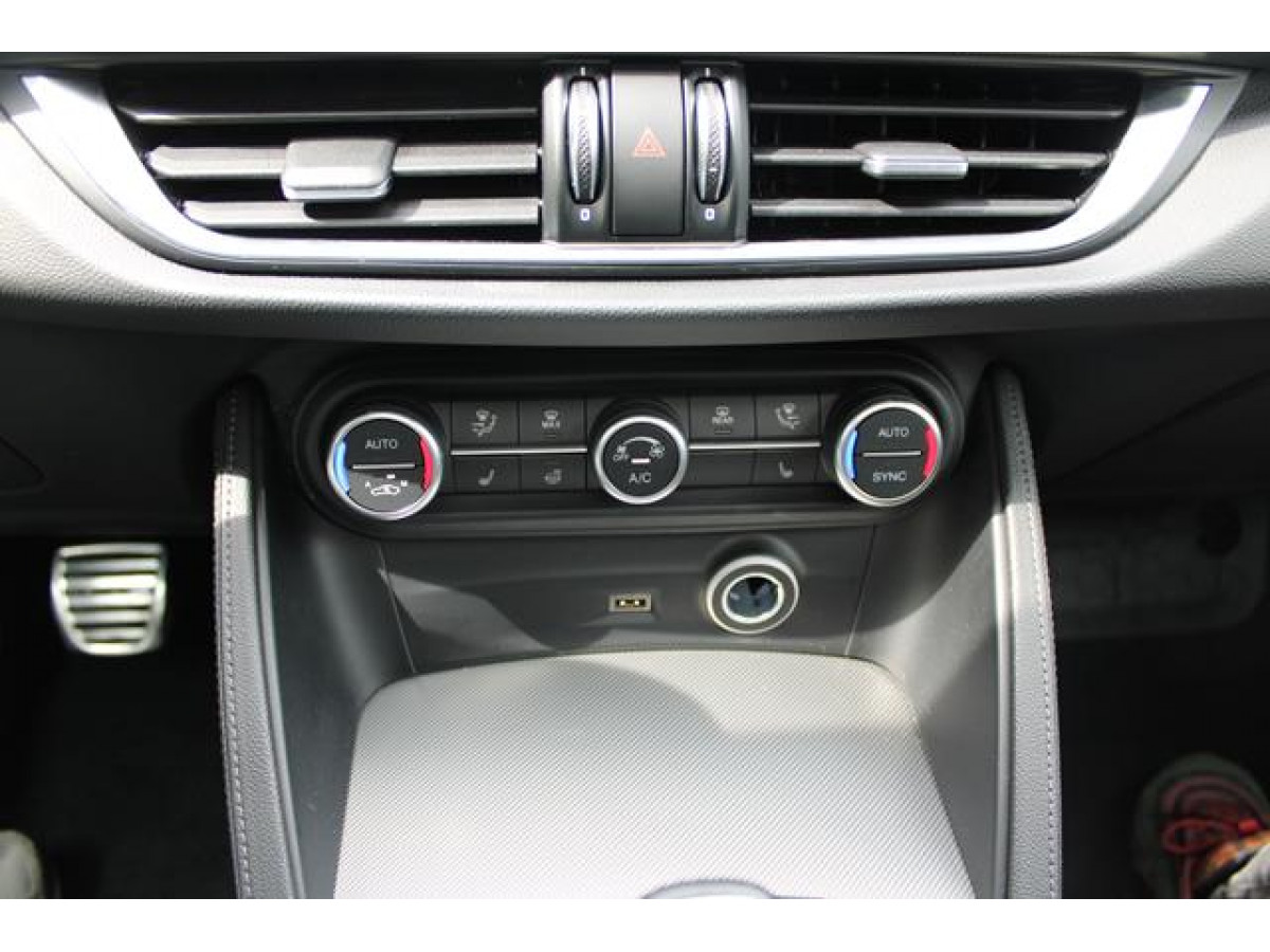 Alfa Romeo Stelvio 2.0 SPRINT Q4 AUT 