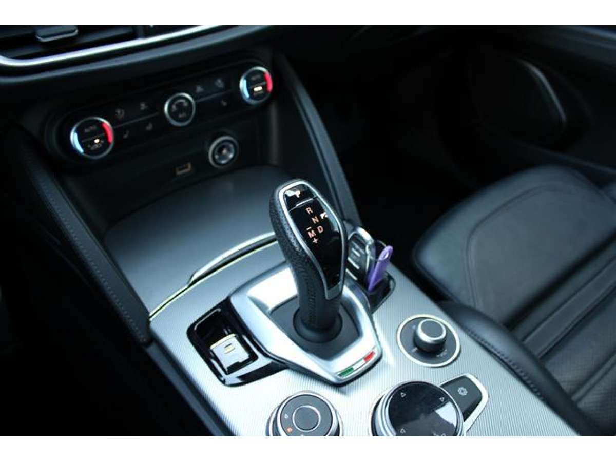 Alfa Romeo Stelvio 2.0 VELOCE Q4 AUT 