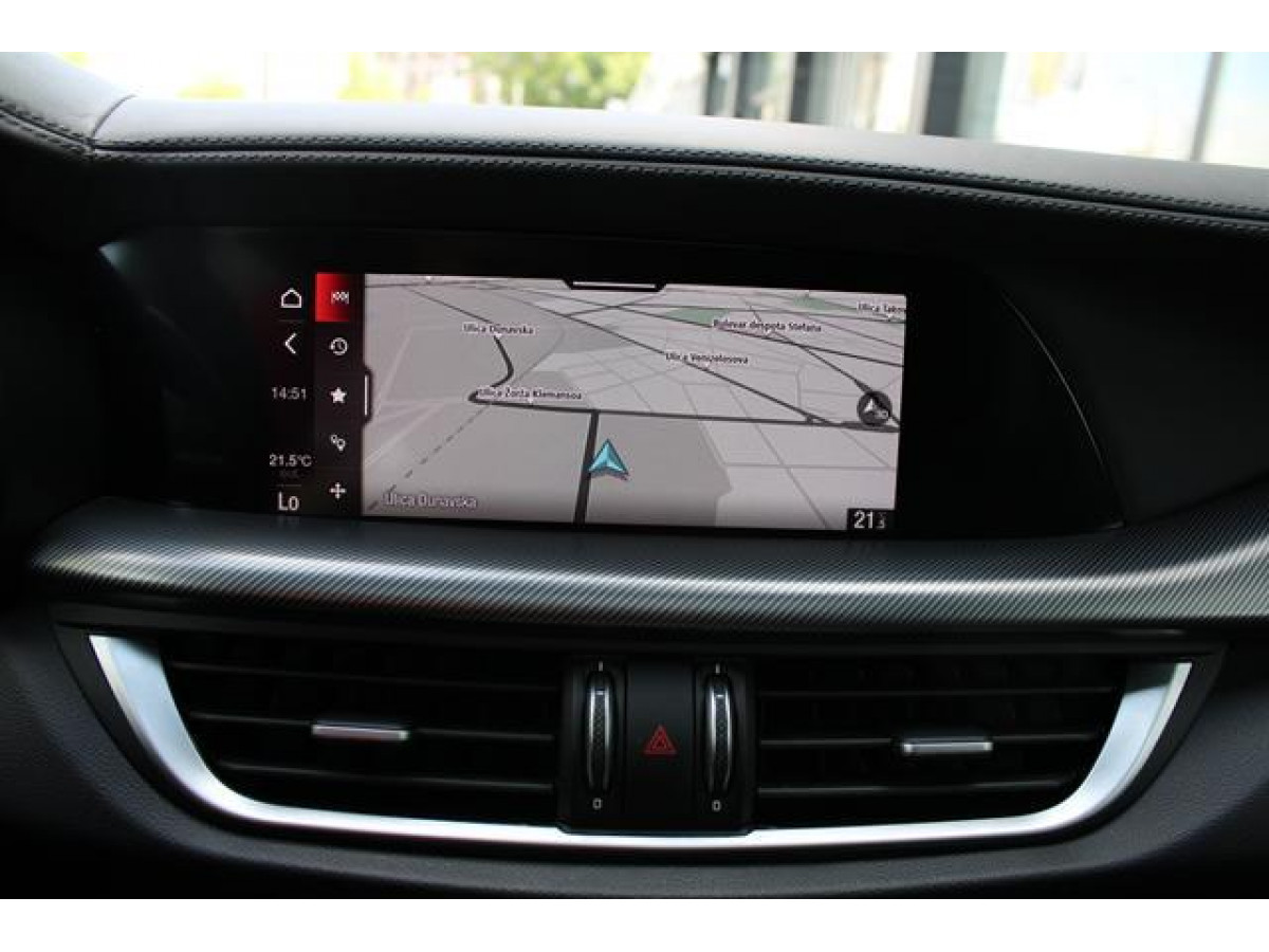 Alfa Romeo Stelvio 2.0 VELOCE AUT 