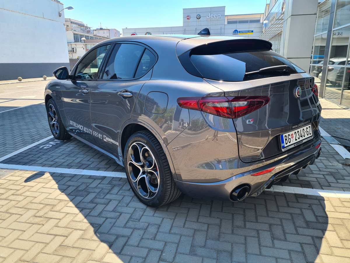 Alfa Romeo Stelvio 2.0 Petrol 280KS Q4 AT8 VELOCE