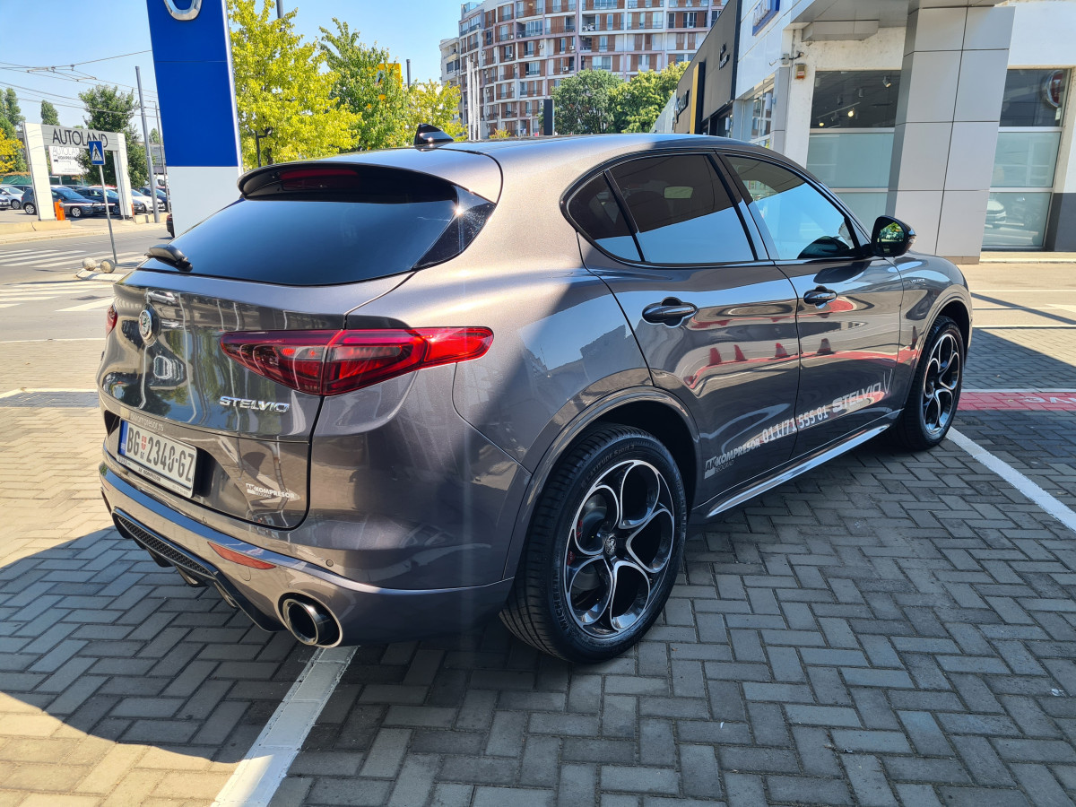 Alfa Romeo Stelvio 2.0 Petrol 280KS Q4 AT8 VELOCE