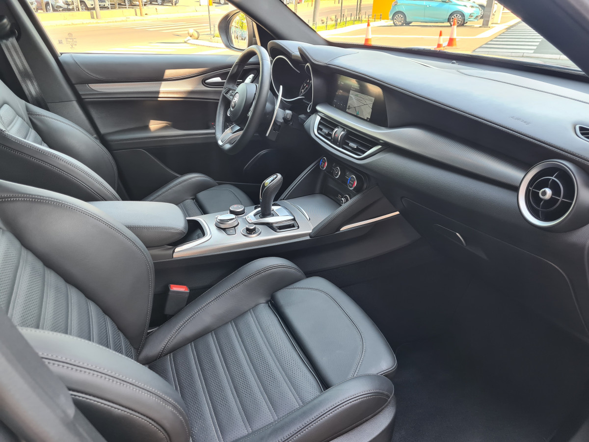 Alfa Romeo Stelvio 2.0 Petrol 280KS Q4 AT8 VELOCE