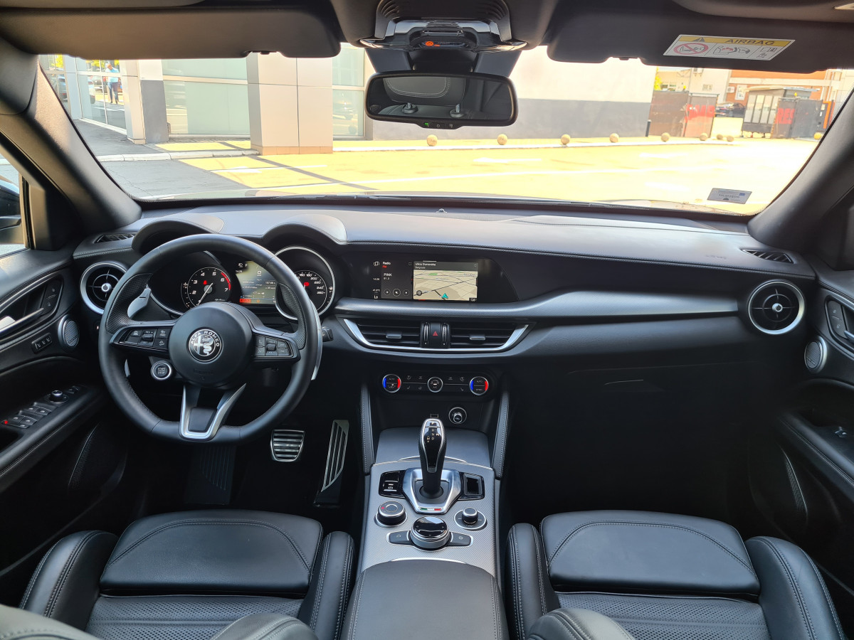 Alfa Romeo Stelvio 2.0 Petrol 280KS Q4 AT8 VELOCE