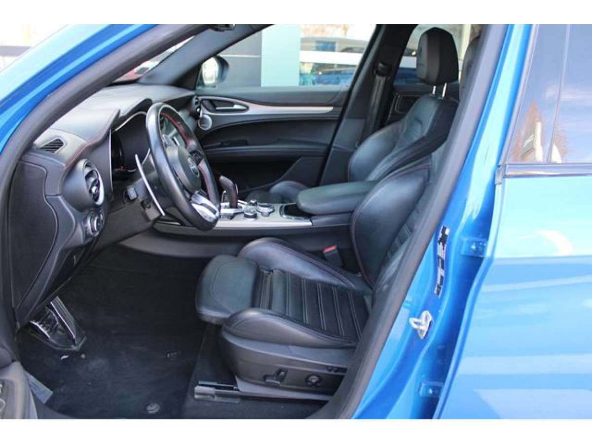 Alfa Romeo Stelvio 2.0 Competizione 