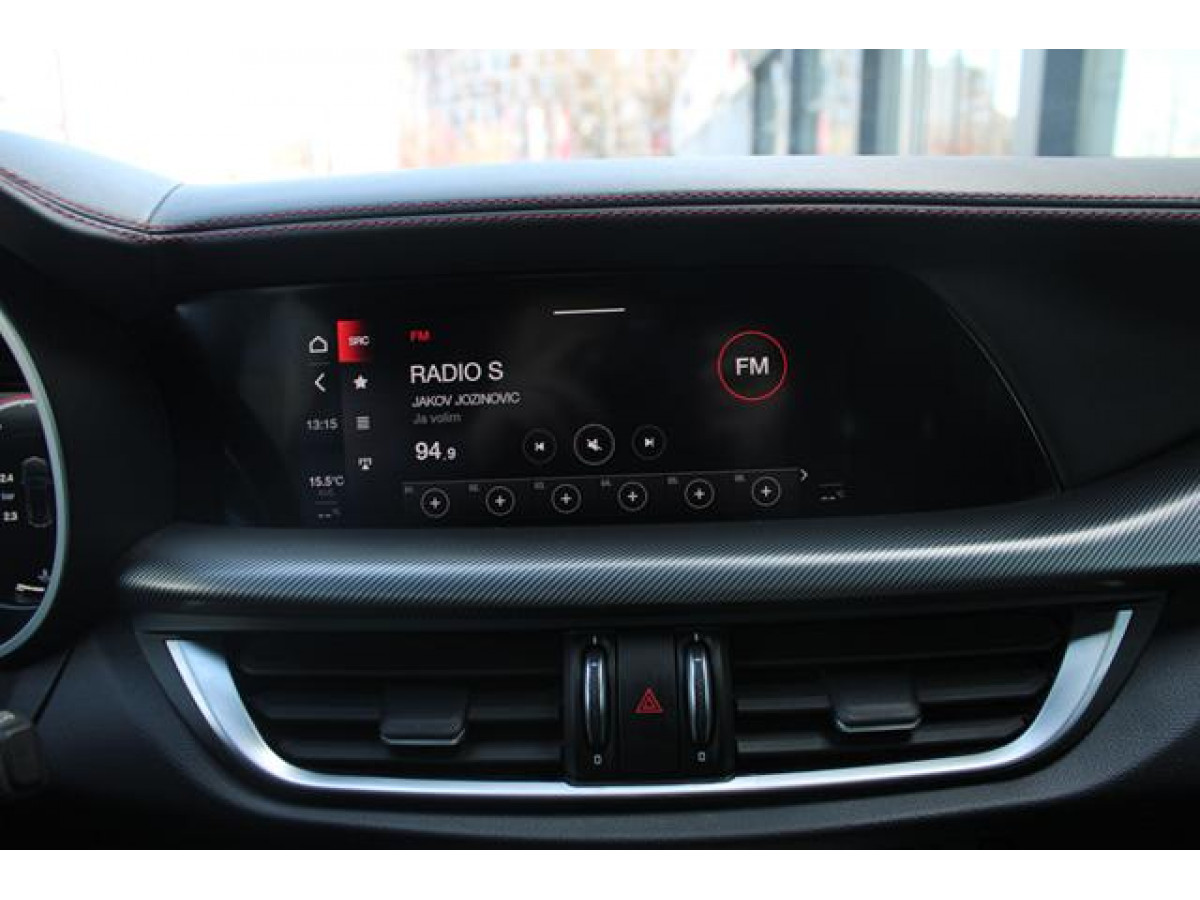 Alfa Romeo Stelvio 2.0 Competizione 