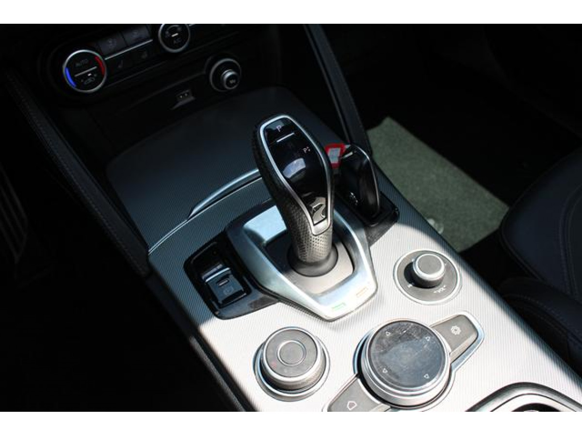 Alfa Romeo Stelvio 2.0 VELOCE Q4 AUT 