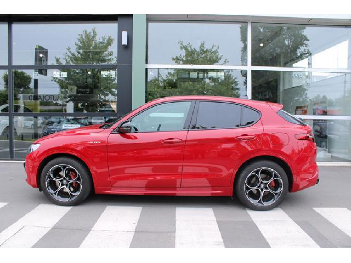 Alfa Romeo Stelvio 2.0 VELOCE AUT 