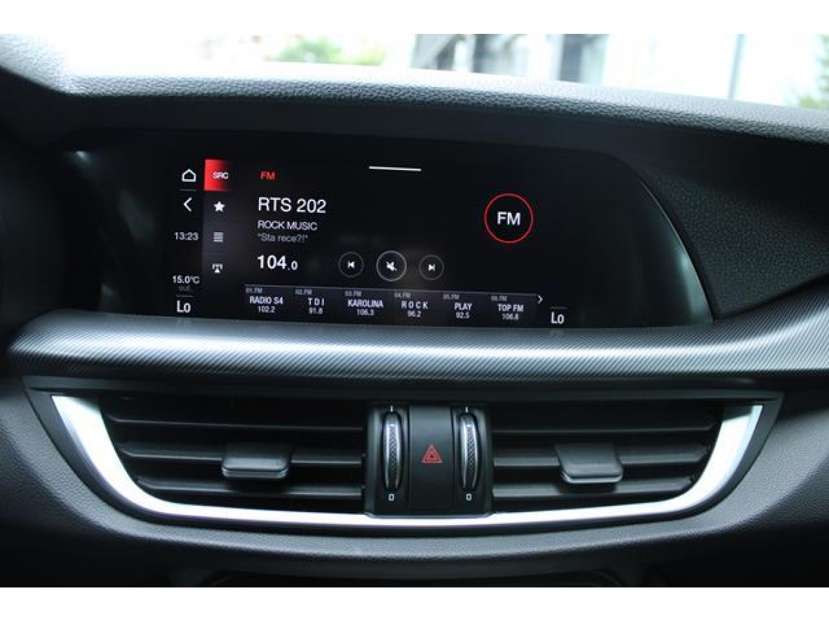 Alfa Romeo Stelvio 2.0 VELOCE AUT 