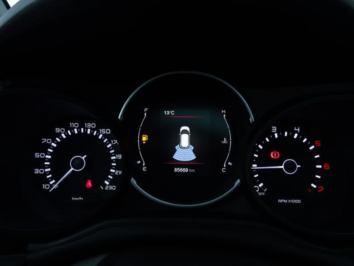 Fiat 500L CROSS 1.3 mJET 