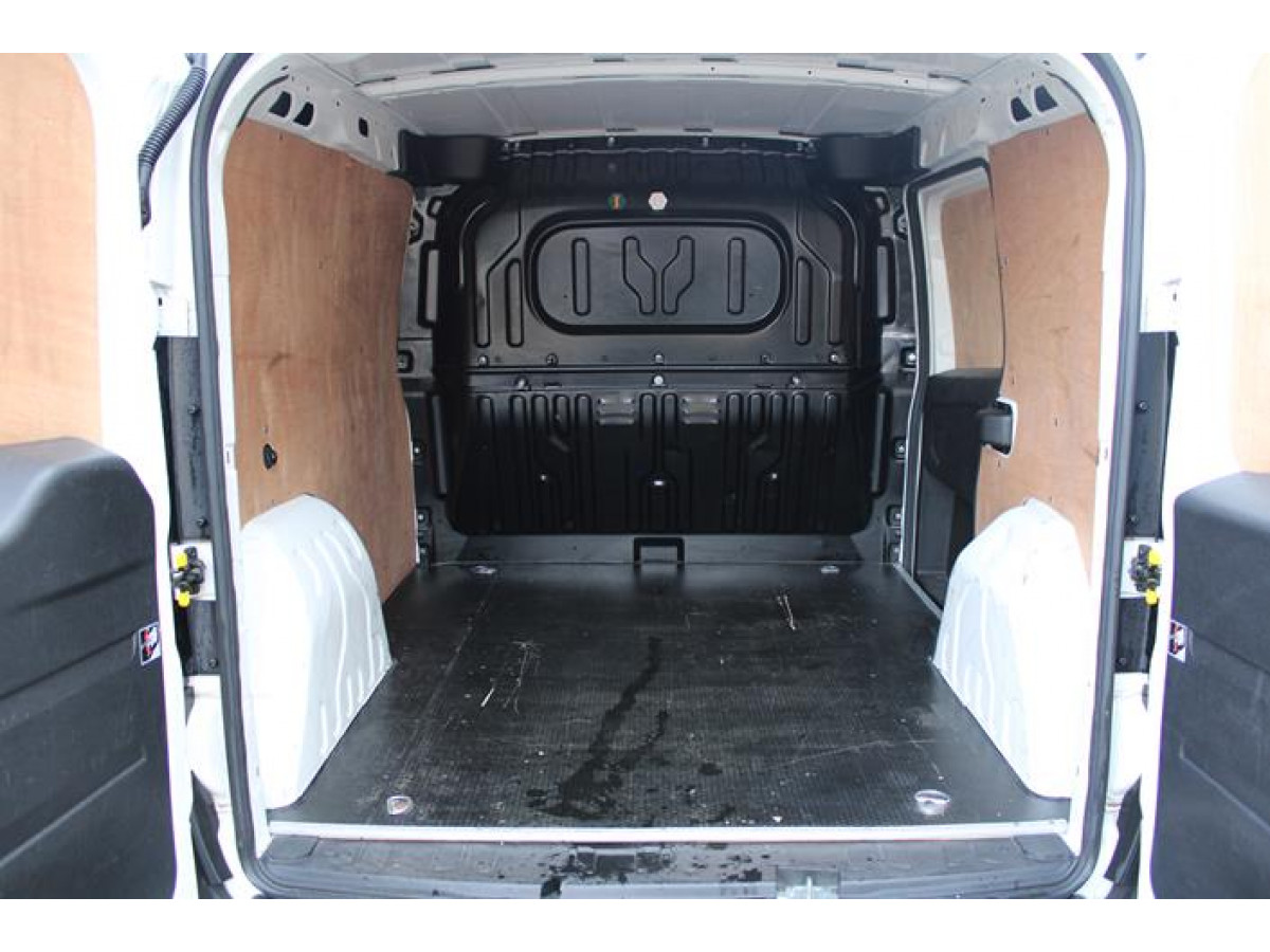 Fiat Doblo 1.6 mjtd Van 