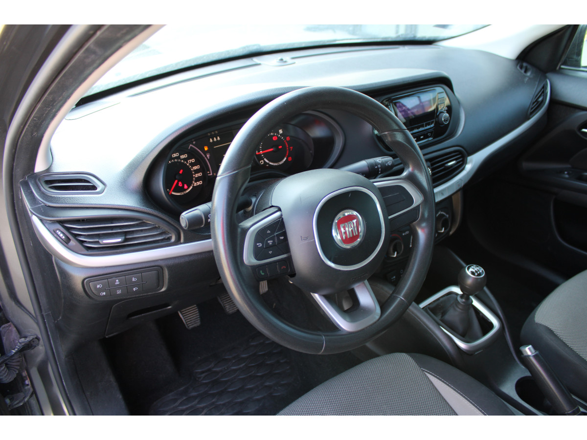 Fiat Tipo 1.4 Easy 