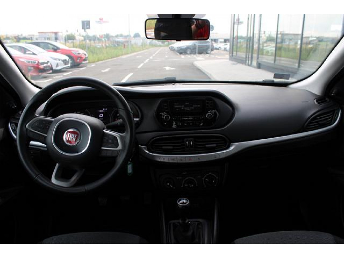 Fiat Tipo 1.4 STREET 