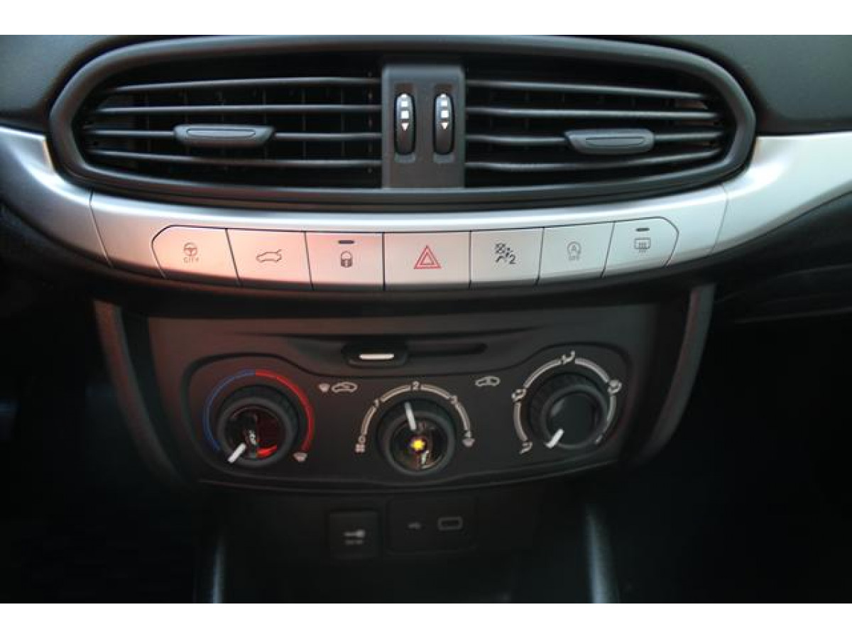 Fiat Tipo 1.4 MPI 