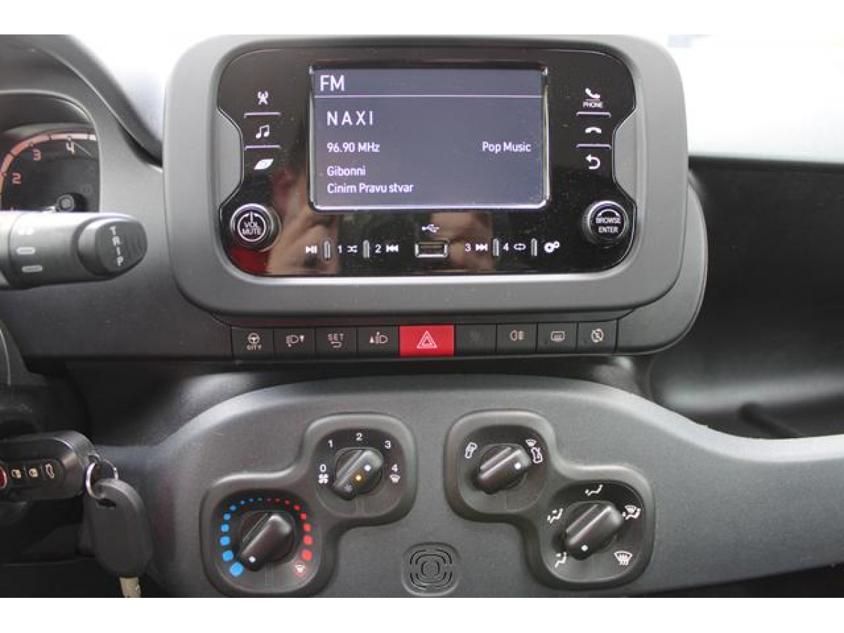Fiat Panda 1.0 Hybrid 