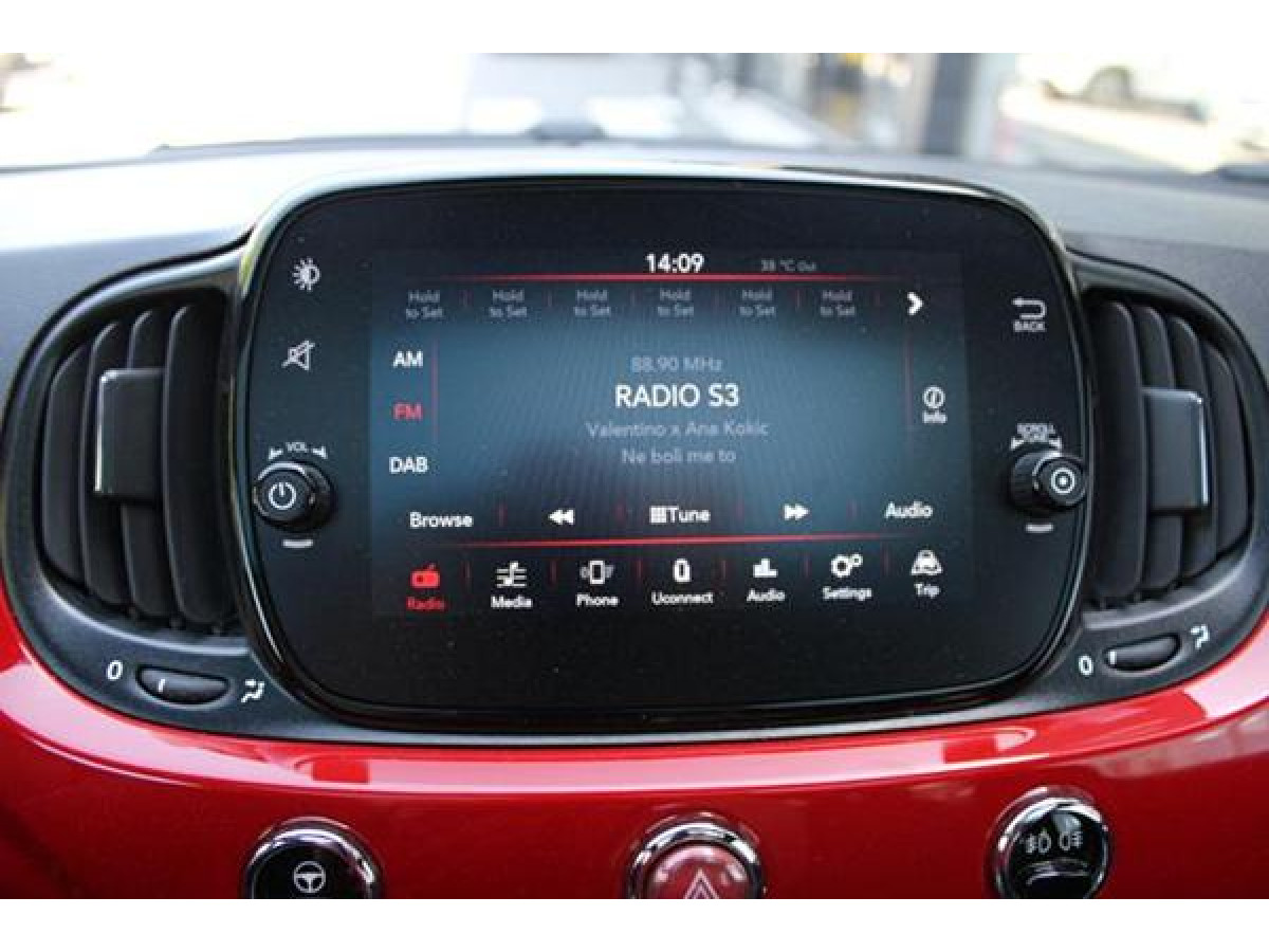 Fiat 500 1.0 Hybrid 