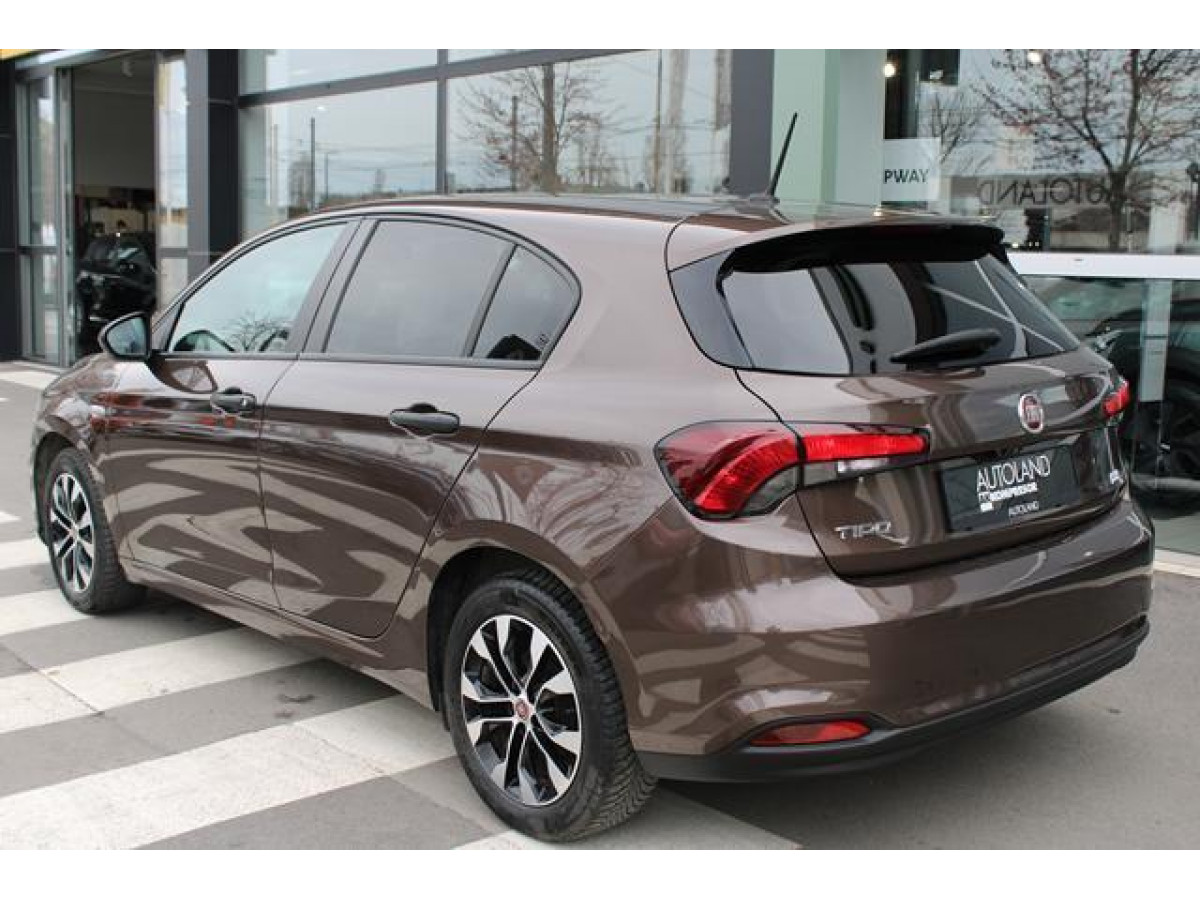 Fiat Tipo 1.4 LIFE 