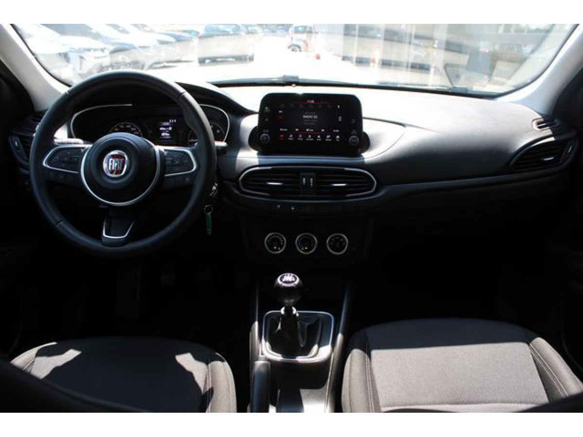 Fiat Tipo 1.4 MPI LOUNGE 