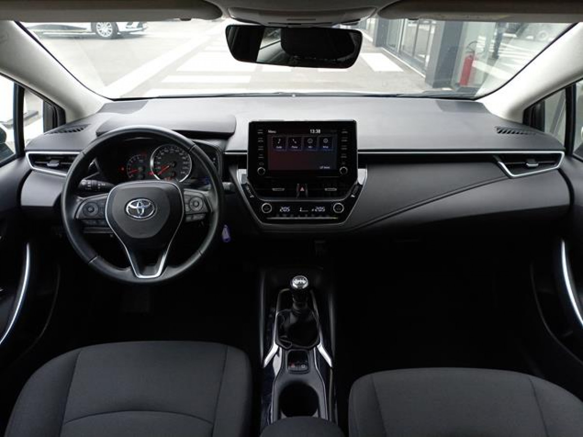Toyota Corolla 1.5 Luna