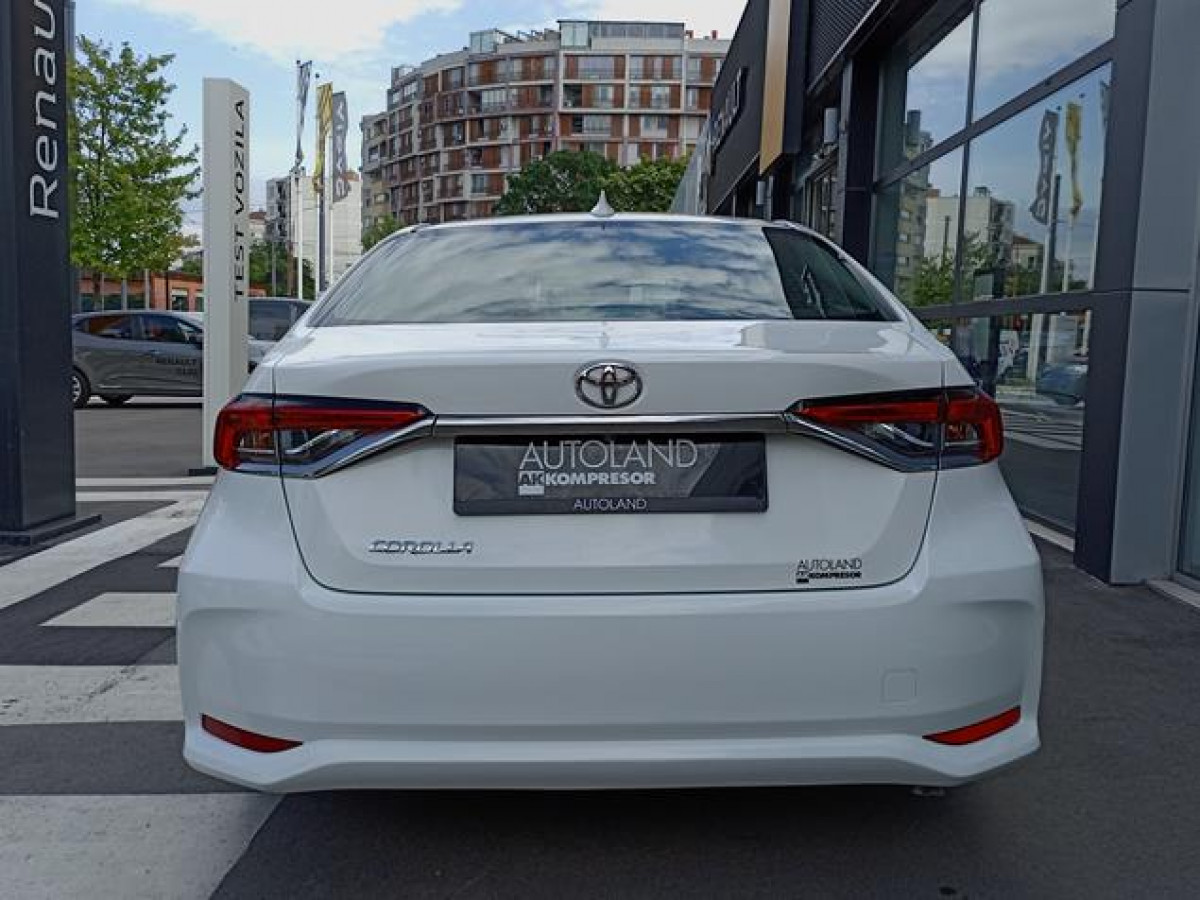 Toyota Corolla 1.5 Luna AUT