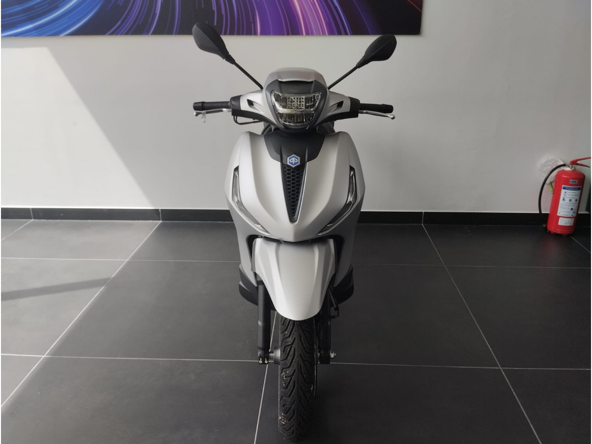 Piaggio Beverly 300