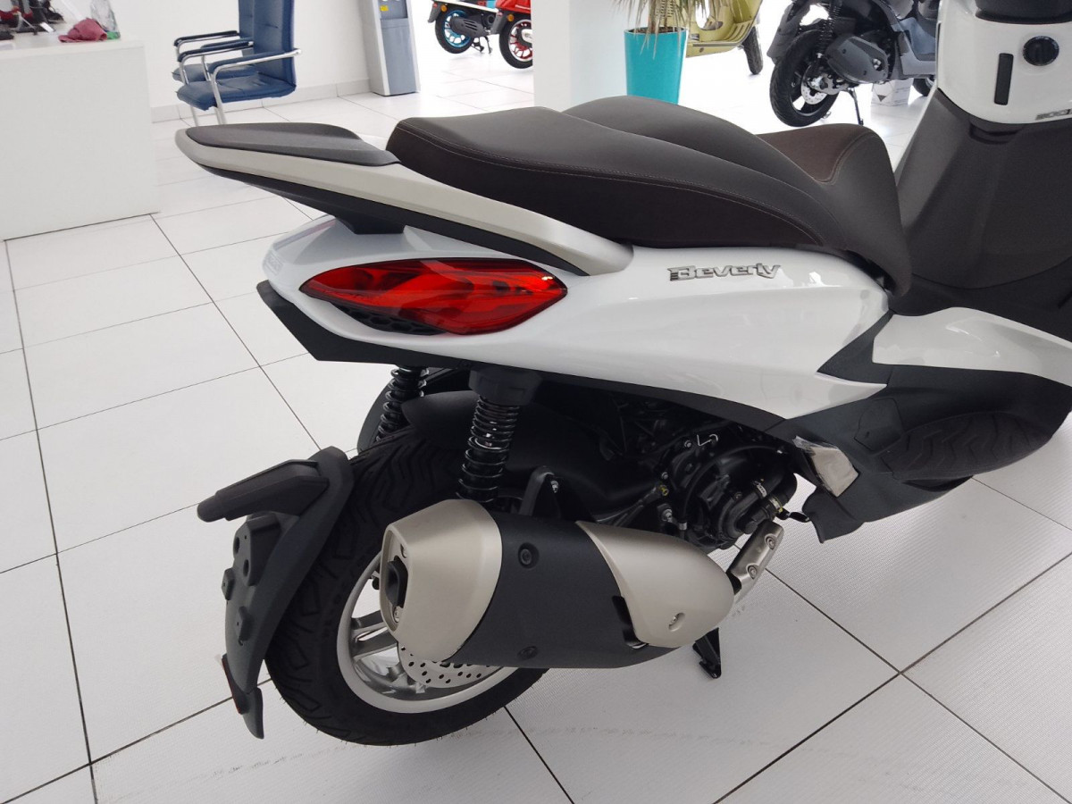Piaggio Beverly 300