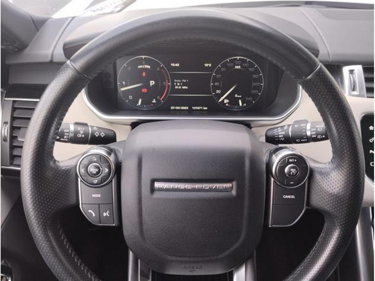 Land Rover Range Rover Sport 3.0 HSE AUT 4WD