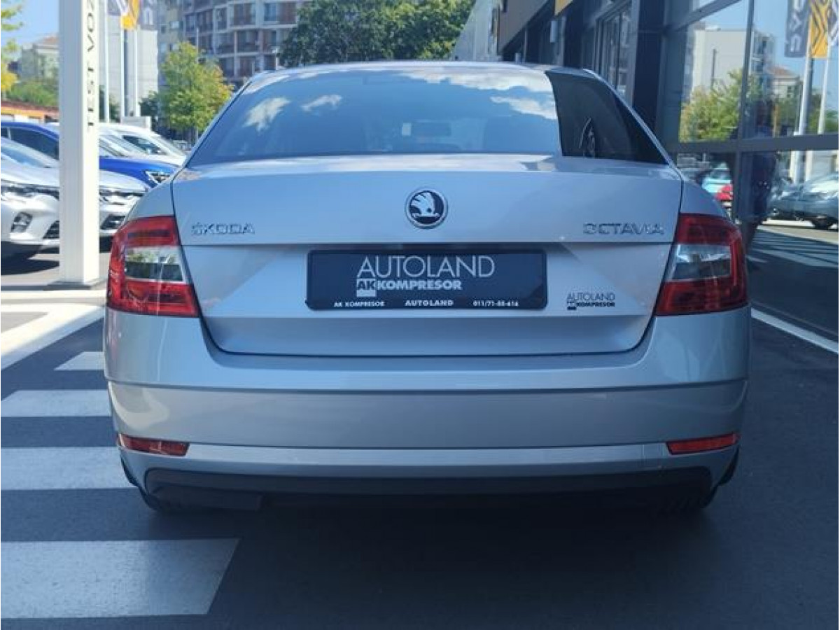 Škoda Octavia 1.6 TDI Ambition