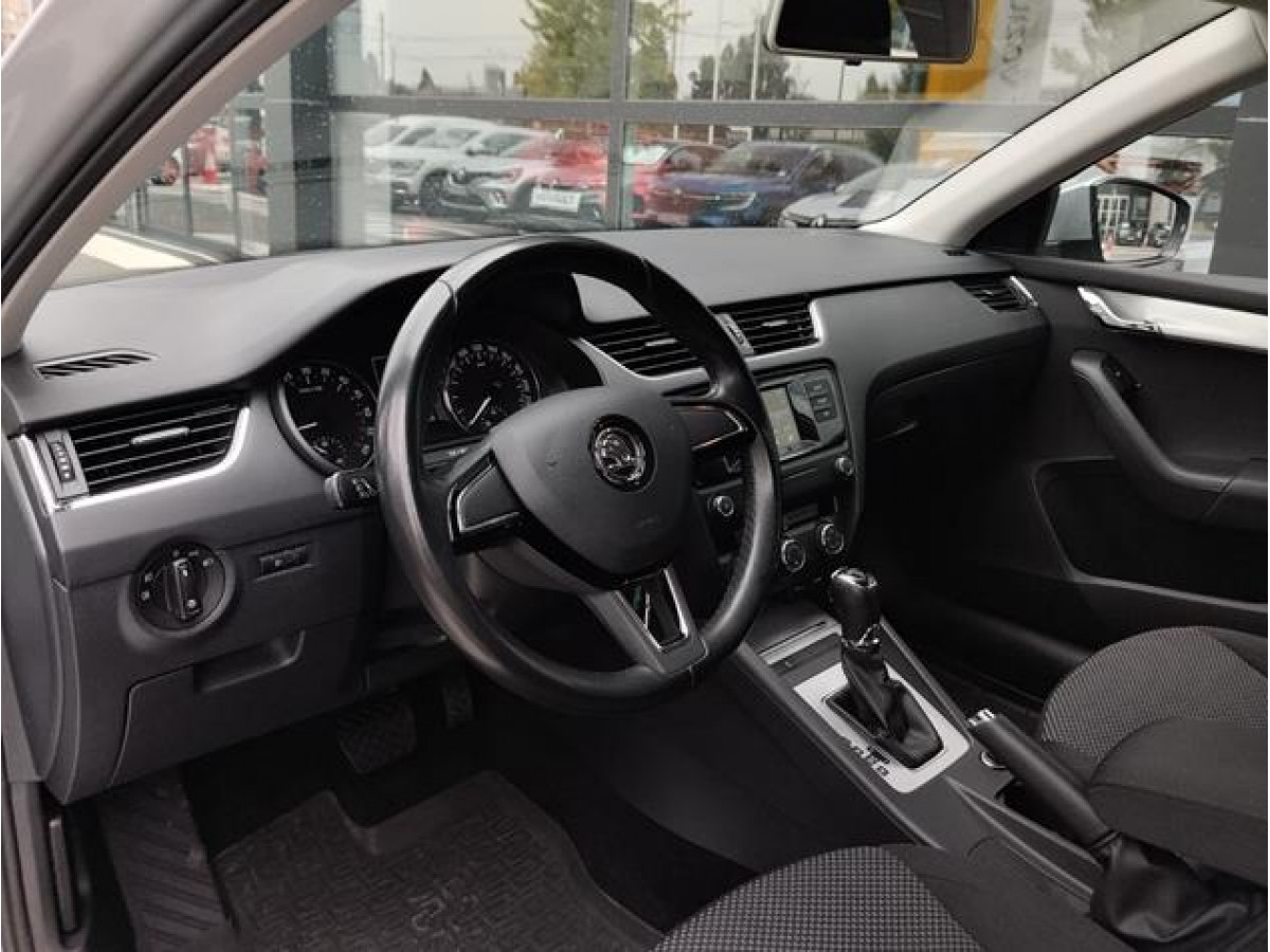 Škoda Octavia 1.6 TDI Ambition DSG