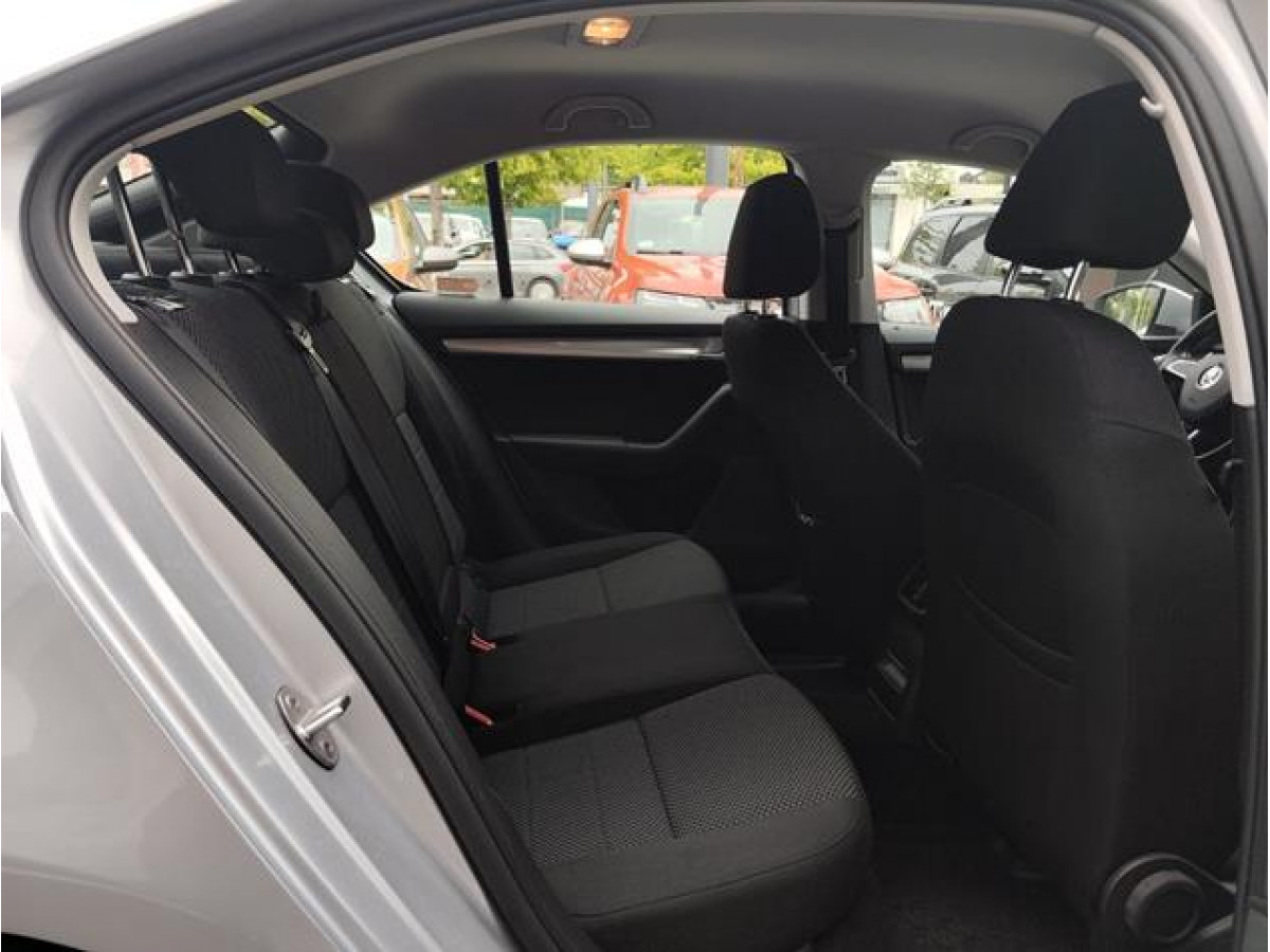 Škoda Octavia 1.6 TDI Ambition DSG