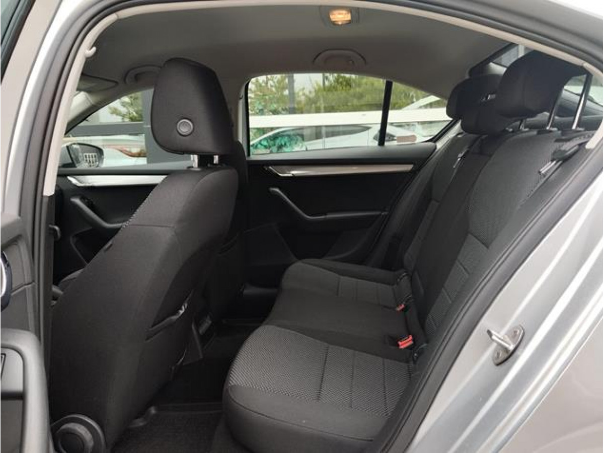 Škoda Octavia 1.6 TDI Ambition DSG