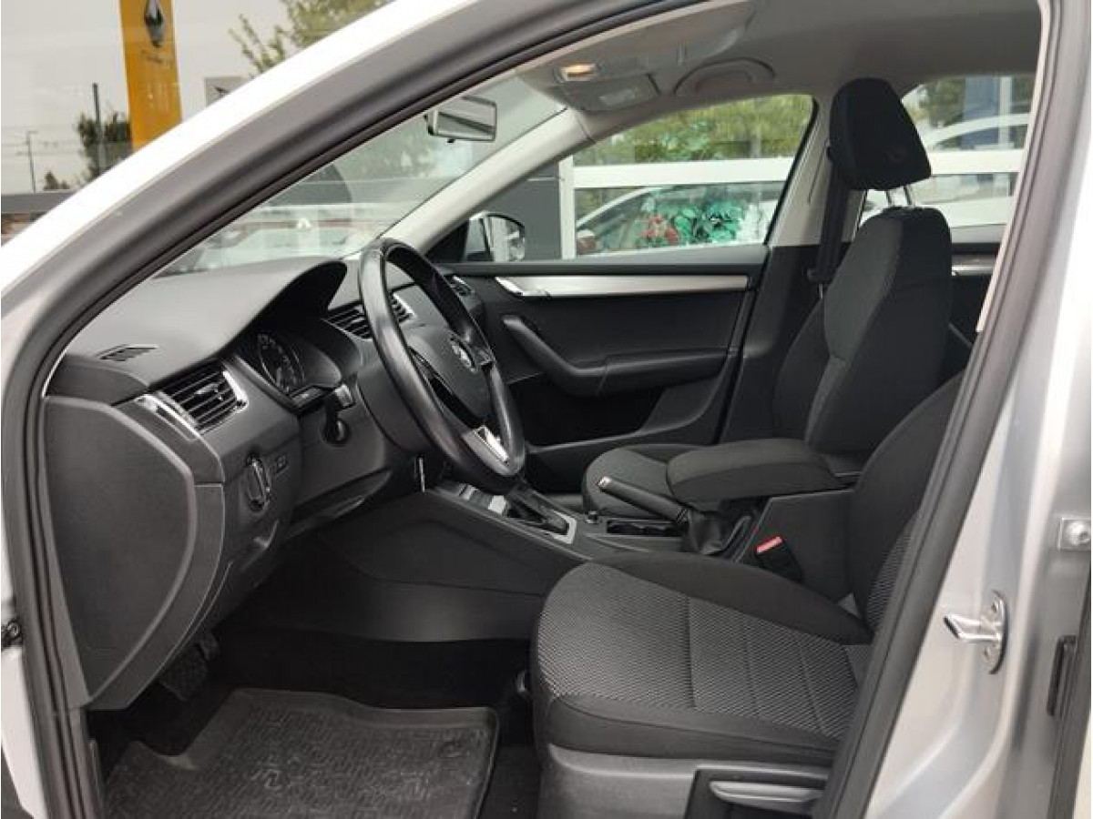 Škoda Octavia 1.6 TDI Ambition DSG