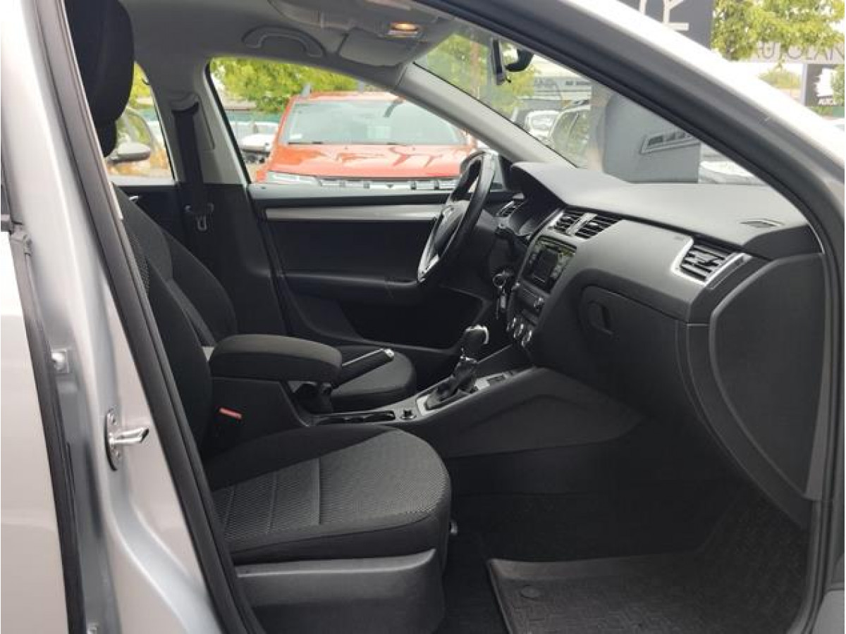 Škoda Octavia 1.6 TDI Ambition DSG