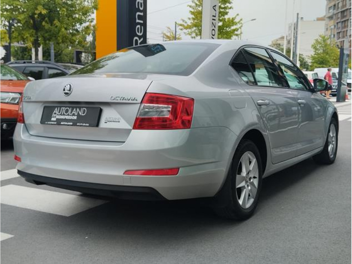 Škoda Octavia 1.6 TDI Ambition DSG