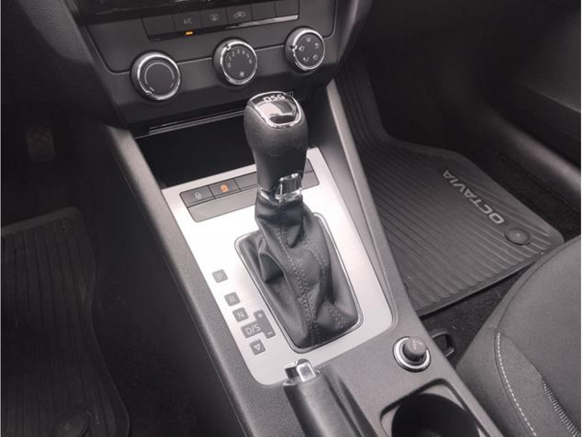 Škoda Octavia 1.6 TDI Ambition DSG