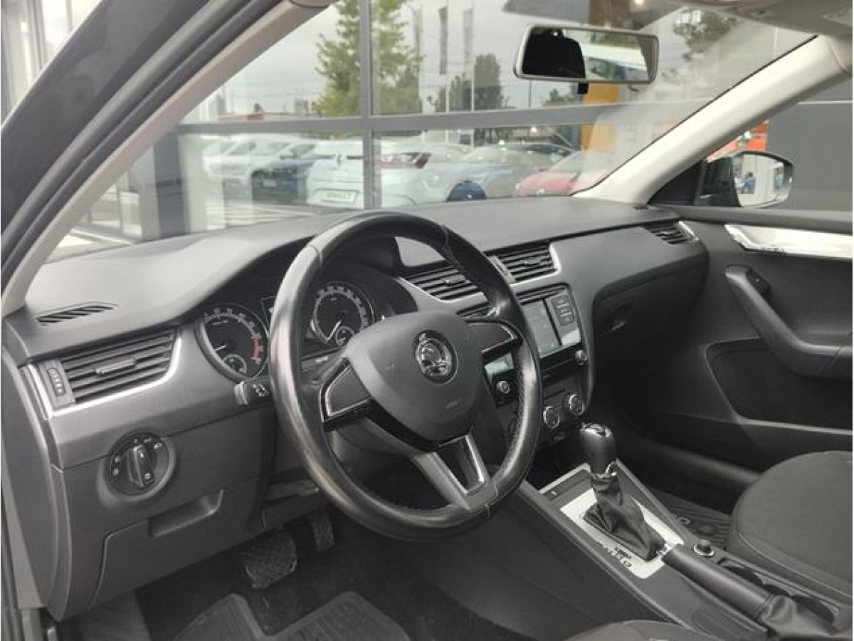Škoda Octavia 1.6 TDI Ambition DSG