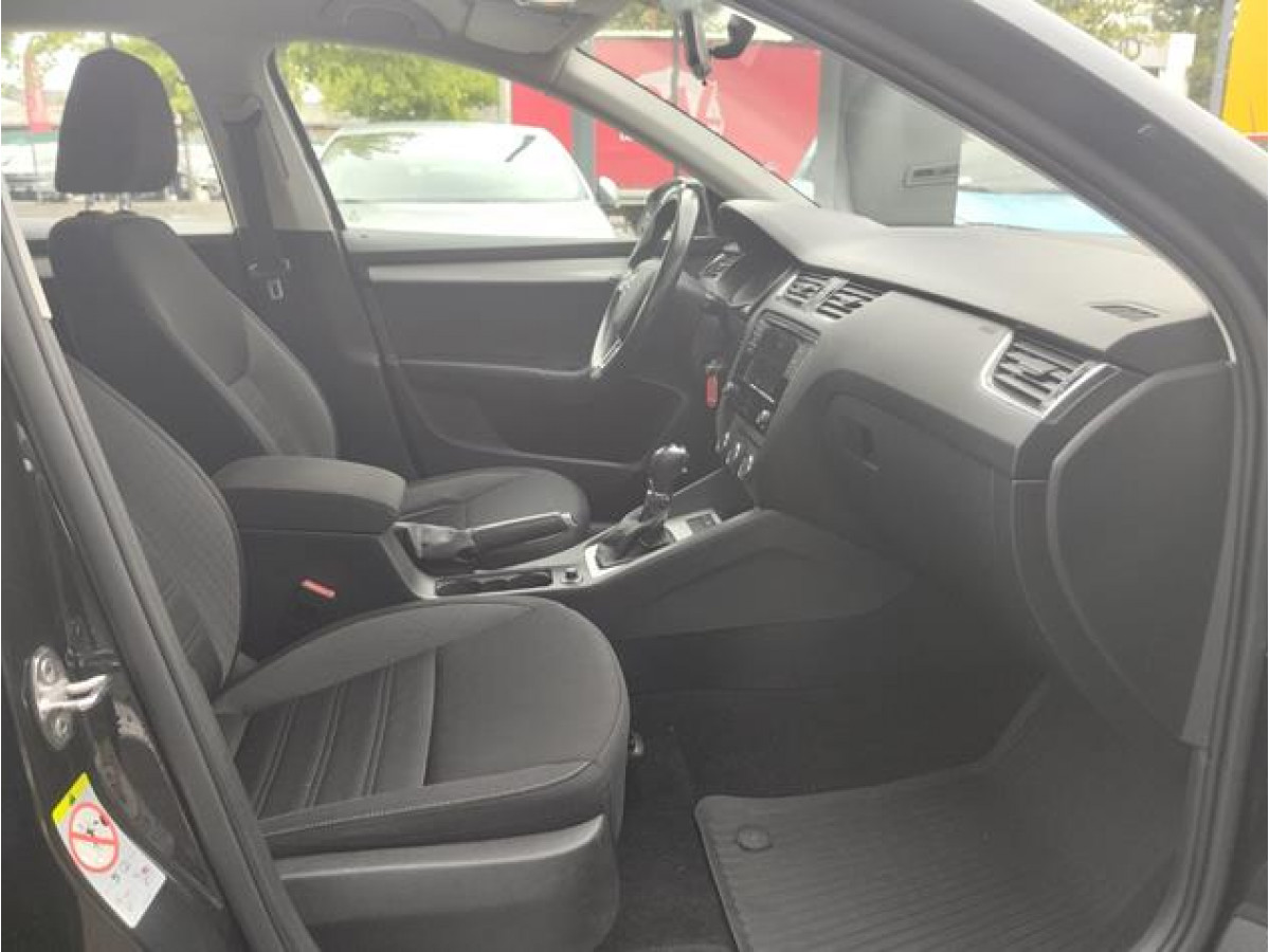 Škoda Octavia 1.6 TDI Ambition DSG
