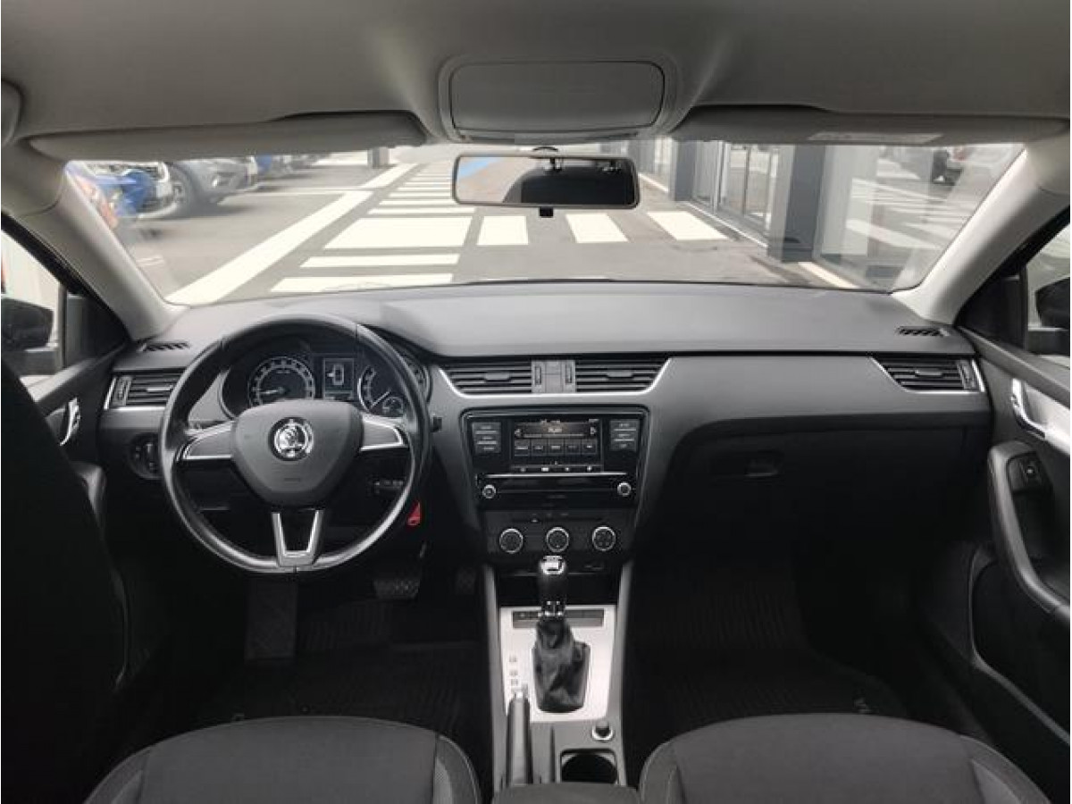 Škoda Octavia 1.6 TDI Ambition DSG